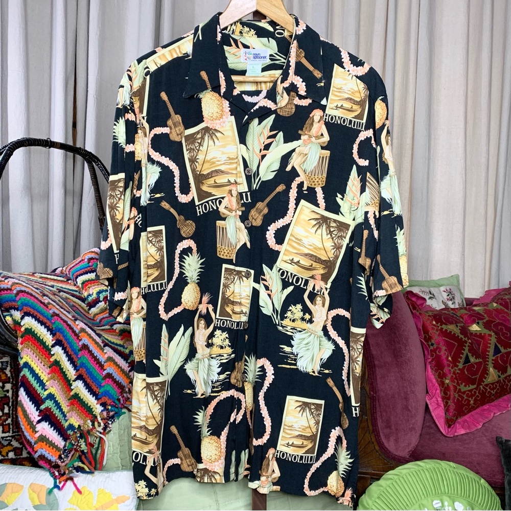 90s Reyn Spooner Honolulu Hula Shirt
